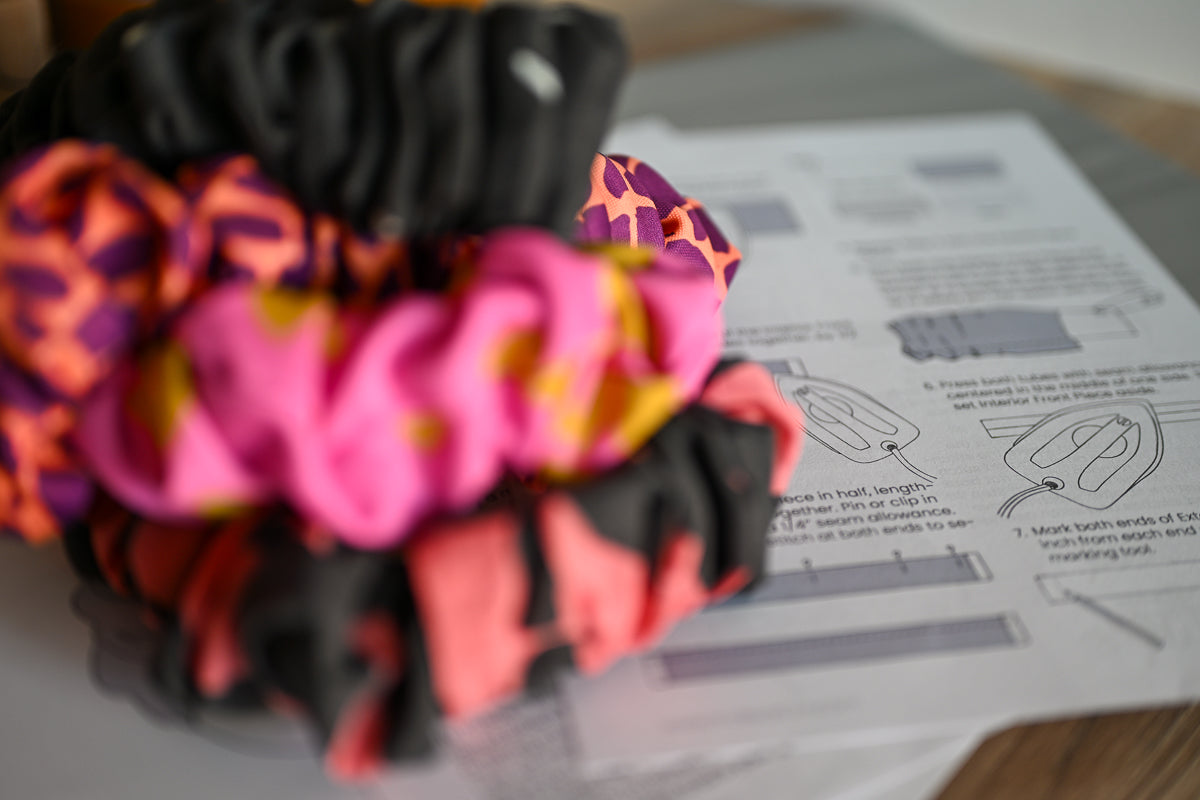 Printable Tutorial - DIY Scrunchie-Style Headband Tutorial